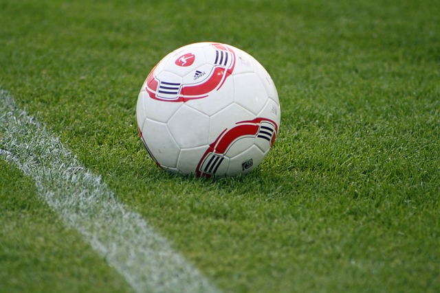 还在进攻端 还在进攻端